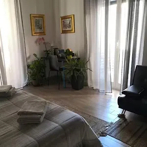 Trinità Centre Appartamento Aeroporto di Catania Fontana Rossa